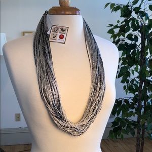 Handmade Metallic Shimmer Fabric Necklace NWT